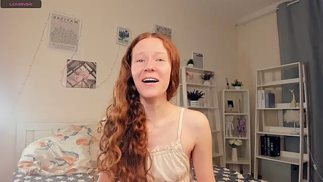 ZaraBluitt online show from 11/24/25, 07:52