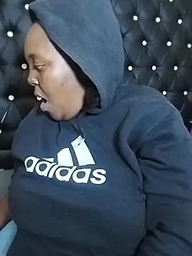 CHERRYYUMMY online show from 11/03/25, 11:37