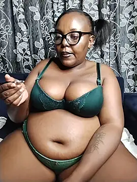 CHERRYYUMMY online show from 02/25/26, 08:07