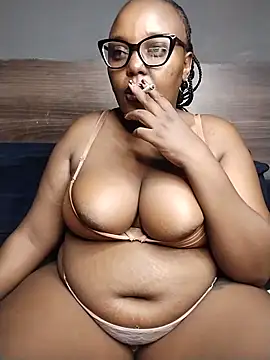 CHERRYYUMMY online show from 04/21/26, 06:41