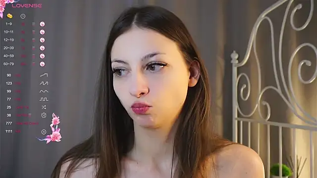 Snapshot of TayteHeston chatting on 02/15/25, 08:11 TayteHeston online show from 02/15/25, 08:11