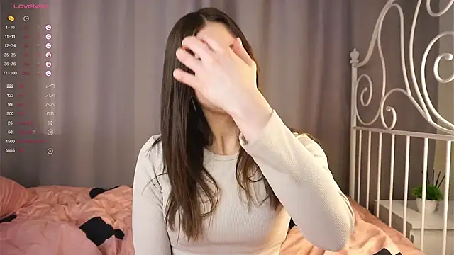 Snapshot of TayteHeston chatting on 02/23/25, 11:33 TayteHeston online show from 02/23/25, 11:33