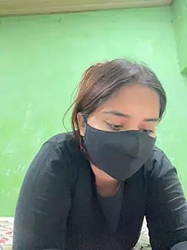 Snapshot of Black_Glow chatting on 01/07/25, 05:53 Black Glow online show from 01/07/25, 05:53