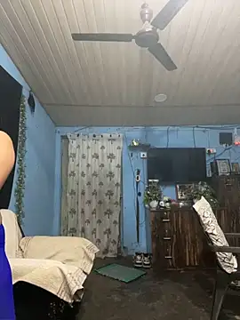 Snapshot of Black_Glow chatting on 01/11/25, 02:15 Black Glow online show from 01/11/25, 02:15