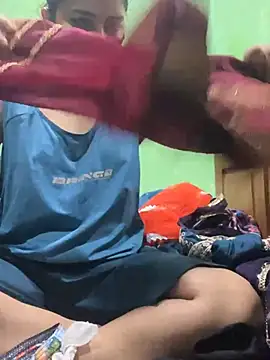 Snapshot of Black_Glow chatting on 01/26/25, 06:38 Black Glow online show from 01/26/25, 06:38