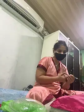 Snapshot of Black_Glow chatting on 03/17/25, 02:23 Black Glow online show from 03/17/25, 02:23