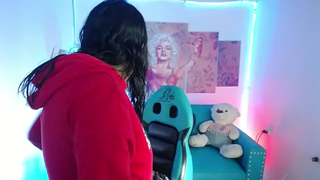 Sofi hot 4m online show from 01/14/26, 12:44