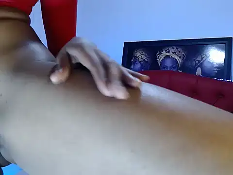 Snapshot of MISSANDRE4 chatting on 12/31/24, 01:19 MISSANDRE4 online show from 12/31/24, 01:19