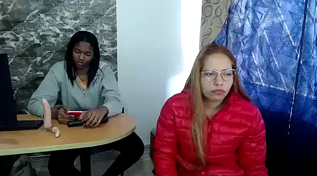 Snapshot of MISSANDRE4 chatting on 01/16/25, 08:25 MISSANDRE4 online show from 01/16/25, 08:25