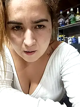 Snapshot of alexax0 chatting on 02/20/25, 03:01 alexax0 online show from 02/20/25, 03:01