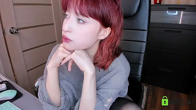 Snapshot of ElizaNik_ chatting on 05/15/26, 11:23 ElizaNik online show from 05/15/26, 11:23