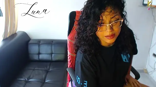 Lunavega1 online show from 09/10/25, 04:18