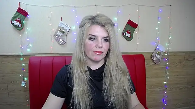 Snapshot of Julya_Barbi chatting on 01/12/25, 06:27 Julya Barbi online show from 01/12/25, 06:27