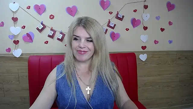 Snapshot of Julya_Barbi chatting on 02/10/25, 05:58 Julya Barbi online show from 02/10/25, 05:58
