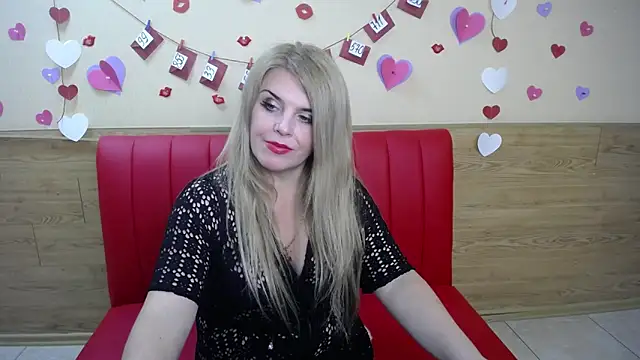 Snapshot of Julya_Barbi chatting on 02/20/25, 09:00 Julya Barbi online show from 02/20/25, 09:00