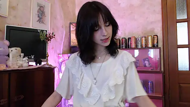 cloudgirrl online show from 03/28/26, 11:43