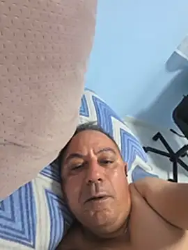 Snapshot of abdelhak33 chatting on 03/18/26, 01:09 abdelhak33 online show from 03/18/26, 01:09