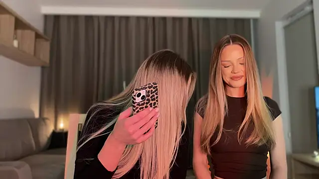 Julia RL online show from 11/07/25, 09:04