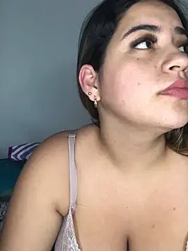 Amira  Fatima online show from 03/10/25, 07:40