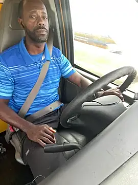 Melaneighted online show from 04/01/26, 02:47