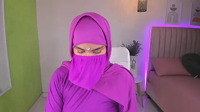 saray halam online show from 03/16/25, 09:26