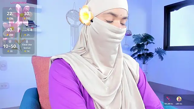 saray halam online show from 11/08/25, 06:07