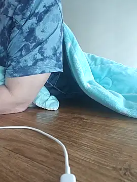 wlalsdldb112 online show from 02/09/25, 06:33