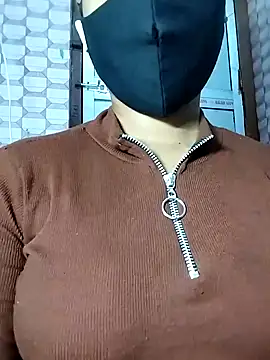 Shivani Tivari online show from 12/29/24, 06:05