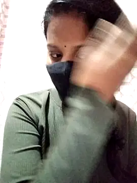 Shivani Tivari online show from 02/09/25, 06:26