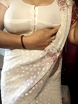 Sneha gril online show from 12/17/25, 02:17