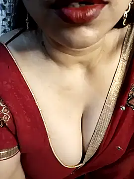 Sneha gril online show from 04/17/26, 04:21