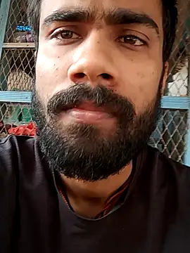 Snapshot of Skinny_Bigass_23 chatting on 02/17/25, 07:15 Skinny Bigass 23 online show from 02/17/25, 07:15