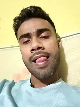 Snapshot of Skinny_Bigass_23 chatting on 02/18/25, 06:58 Skinny Bigass 23 online show from 02/18/25, 06:58