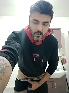 hot man eray online show from 10/01/25, 08:59