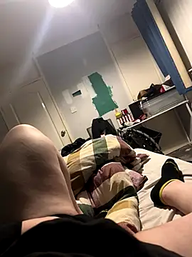 Snapshot of AmberTaylorXxx chatting on 11/26/25, 06:42 AmberTaylorXxx online show from 11/26/25, 06:42