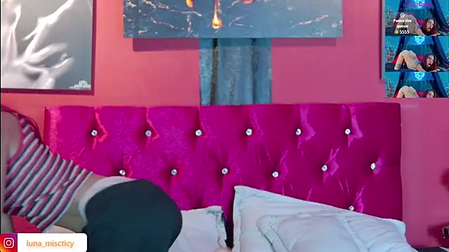 Lunamistyc online show from 11/06/25, 07:48