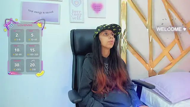 Goddess  Lilith online show from 11/21/25, 02:43