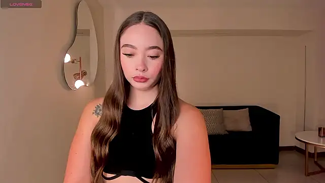 AlinaKravitz online show from 03/05/26, 12:01