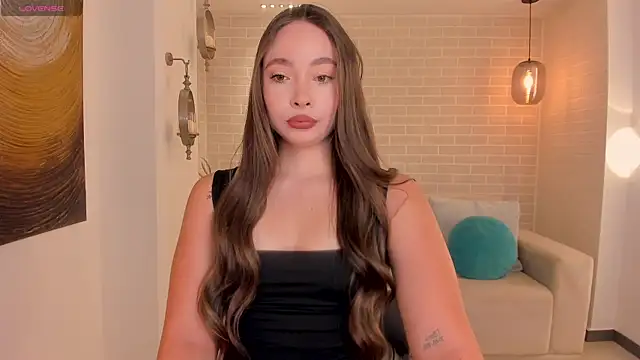 AlinaKravitz online show from 04/22/26, 05:58