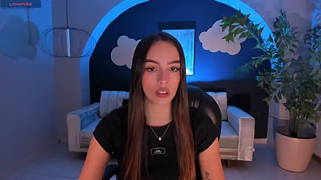 KaiaFerreira online show from 03/04/25, 12:22