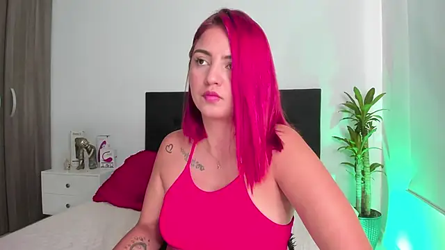 LaylaJewel online show from 01/15/25, 05:26