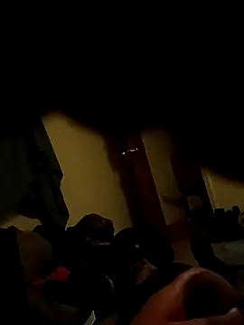 Snapshot of dvaughn3117 chatting on 01/31/25, 04:03 dvaughn3117 online show from 01/31/25, 04:03