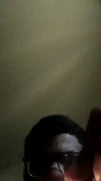 dvaughn3117 online show from 02/04/25, 07:22