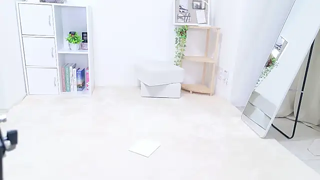 aki zzz online show from 11/09/25, 06:55