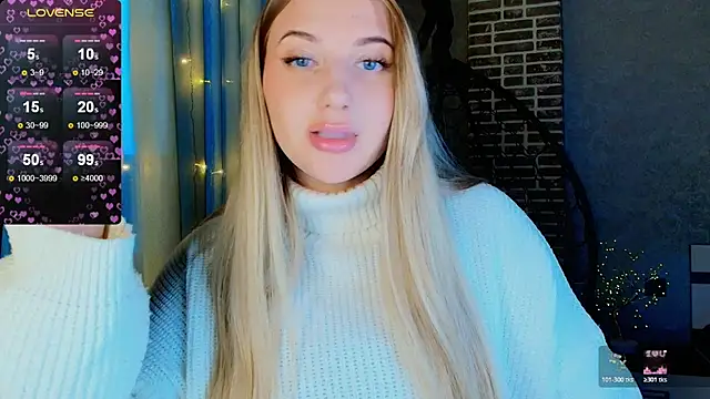 Evacadooo online show from 11/21/25, 02:32