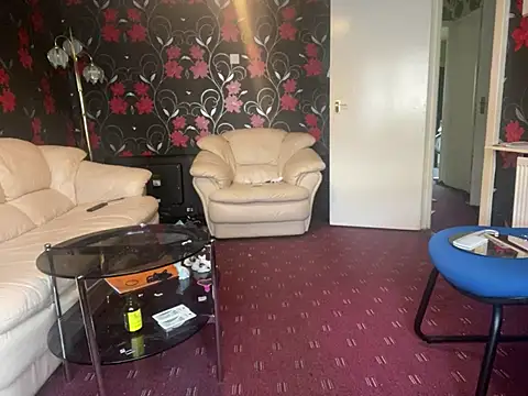 Snapshot of iveedie017 chatting on 12/06/24, 09:54 iveedie017 online show from 12/06/24, 09:54