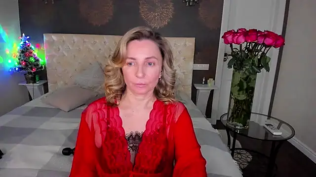 Snapshot of AllisonWilliams chatting on 01/14/26, 03:39 AllisonWilliams online show from 01/14/26, 03:39