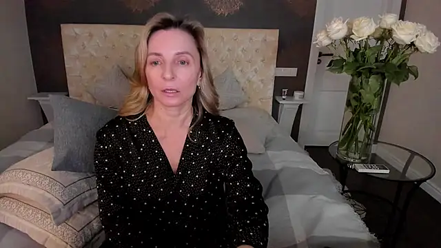 Snapshot of AllisonWilliams chatting on 01/31/26, 07:11 AllisonWilliams online show from 01/31/26, 07:11