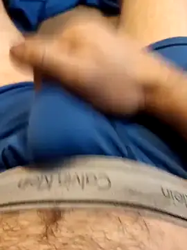 Snapshot of LawlessMoneybag chatting on 11/07/25, 11:49 LawlessMoneybag online show from 11/07/25, 11:49