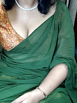 Snapshot of indian_anu_mallu chatting on 03/16/25, 05:36 indian anu mallu online show from 03/16/25, 05:36